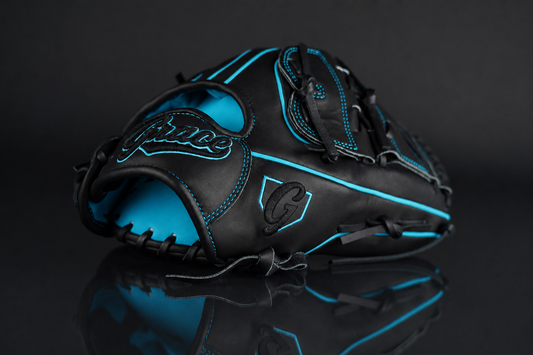 Grace 12 Closed Limited Glove GG12MG