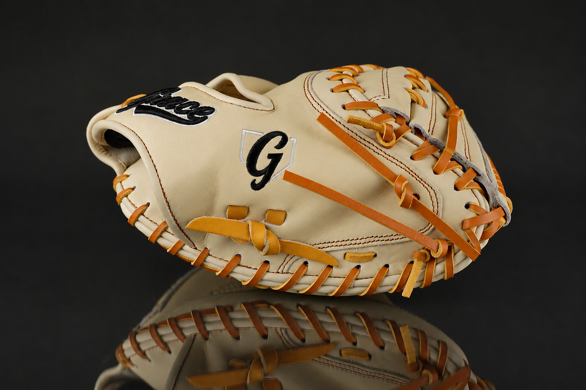 Grace 33 Closed Web Catchers Mitt GG33CMB Blonde